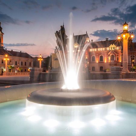 Casa Casy Villa Oradea Buitenkant foto